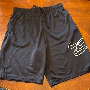 Nike Black Athletic Shorts Lightweight Breathable